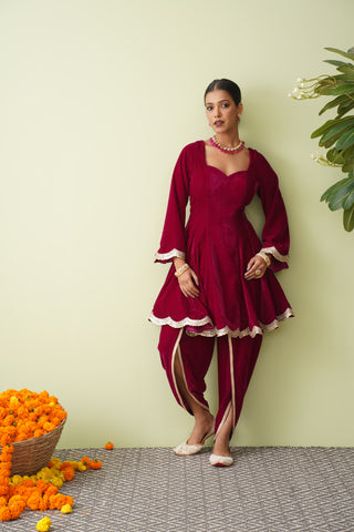 Autumn Ember Velvet Suit with Scalloped Tissue Dupatta
