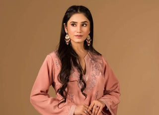 The Wedding Guest Set That Works for Every Event