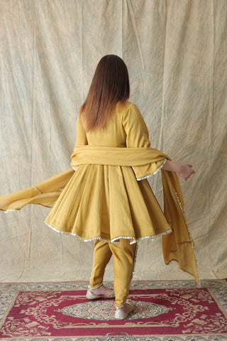 Zariya Short Anarkali With Tulip Pants