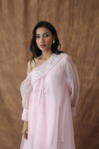 Khwaab One Shoulder Open Cape With Cigaratte Pants