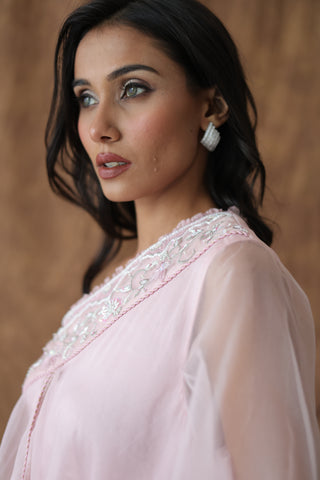 Khwaab One Shoulder Open Cape With Cigaratte Pants