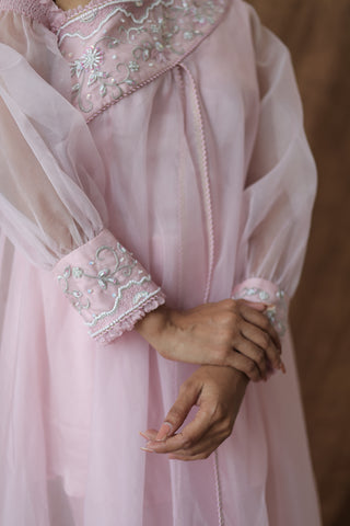 Khwaab One Shoulder Open Cape With Cigaratte Pants