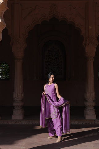 Kasmira Halter Neck Farsi Salwar Set