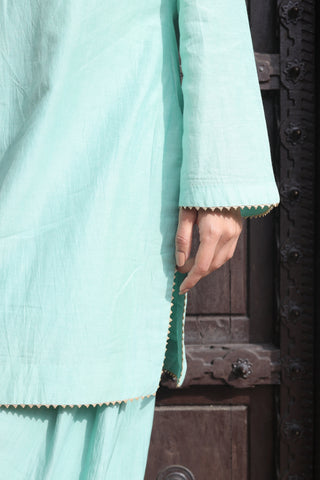 Firoza Boat Neck Kurta And Farsi Salwar Set