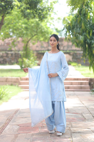 Fiza Boat Neck Kurta And Farsi Salwar Set