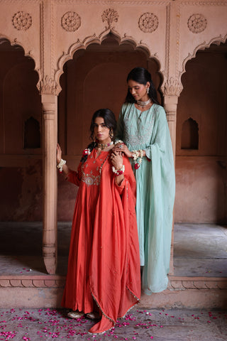 Gulnaar Centre Pleated Kali Kurta With Dupatta