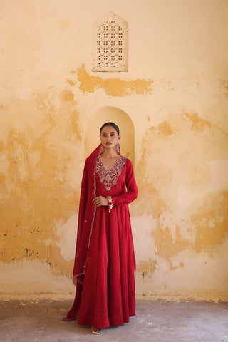 Rangrez Anarkali Kurta With Dupatta