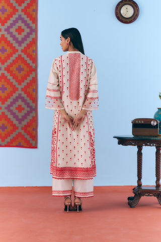 Laal Phulkari Kurta Set