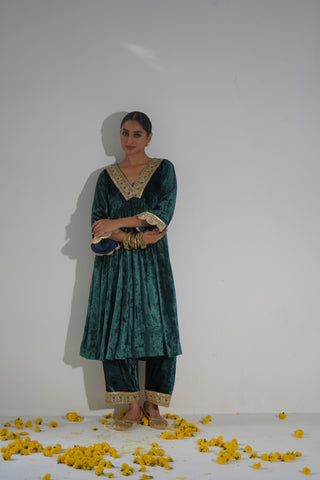 Bhoomi Velvet Anarkali