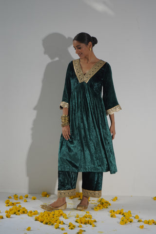 Bhoomi Velvet Anarkali