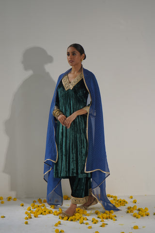 Bhoomi Velvet Anarkali