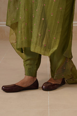 Mihika Olive Green Temple Scallop Kurta Set