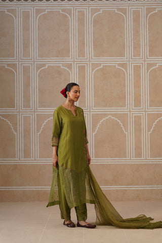 Mihika Olive Green Temple Scallop Kurta Set