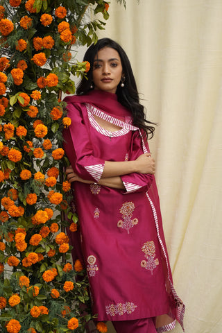Maroon Thread Embroidered Kurta Set