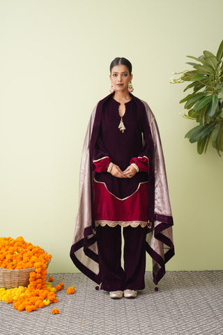 Autumn Ember Velvet Suit with Scalloped Tissue Dupatta