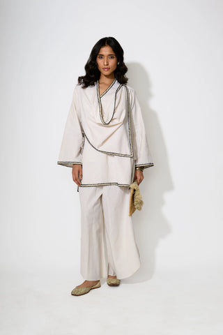 Ivory Cascade Set