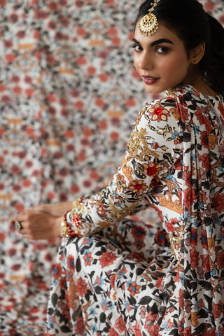 Leana Sharara Set