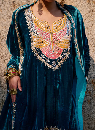 Sharvi Velvet Salwar Set