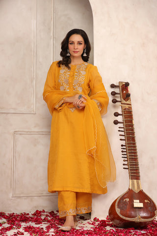 Maple Chanderi Suit Set