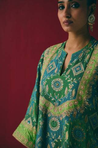 Sabz Gulshan Kurta Set
