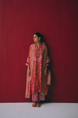 Banarasi Gulzar Kurta Set
