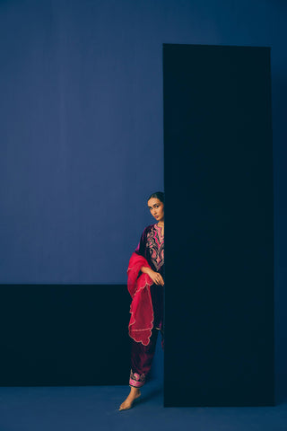 Purple Leur Velvet Kurta Set