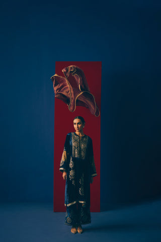 Mehrunisa Velvet Heirloom Set