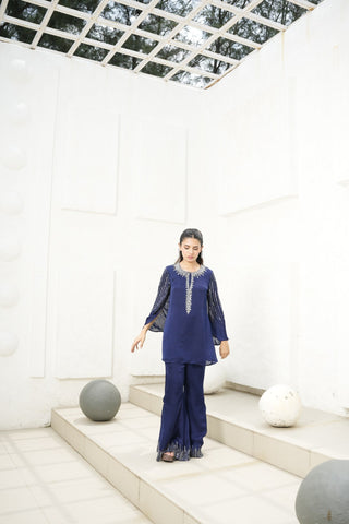 Noor Veil Kurta Set