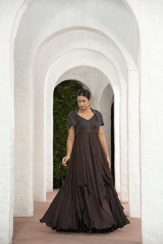 Nazaakat Cape Gown