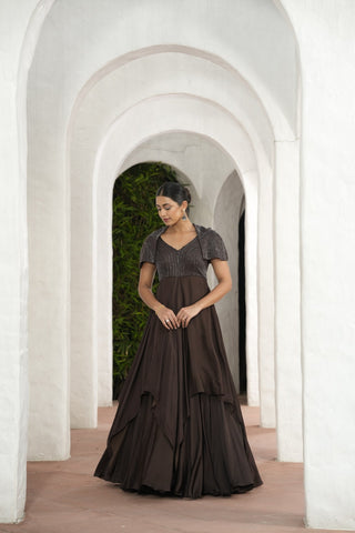 Nazaakat Cape Gown