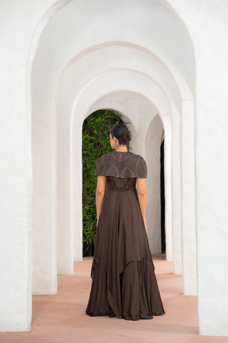 Nazaakat Cape Gown